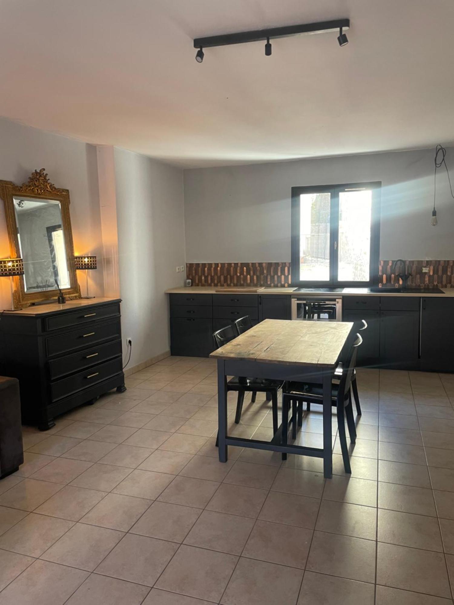 Maison De Village Avec Jacuzzi Et Garage Bédoin Eksteriør billede