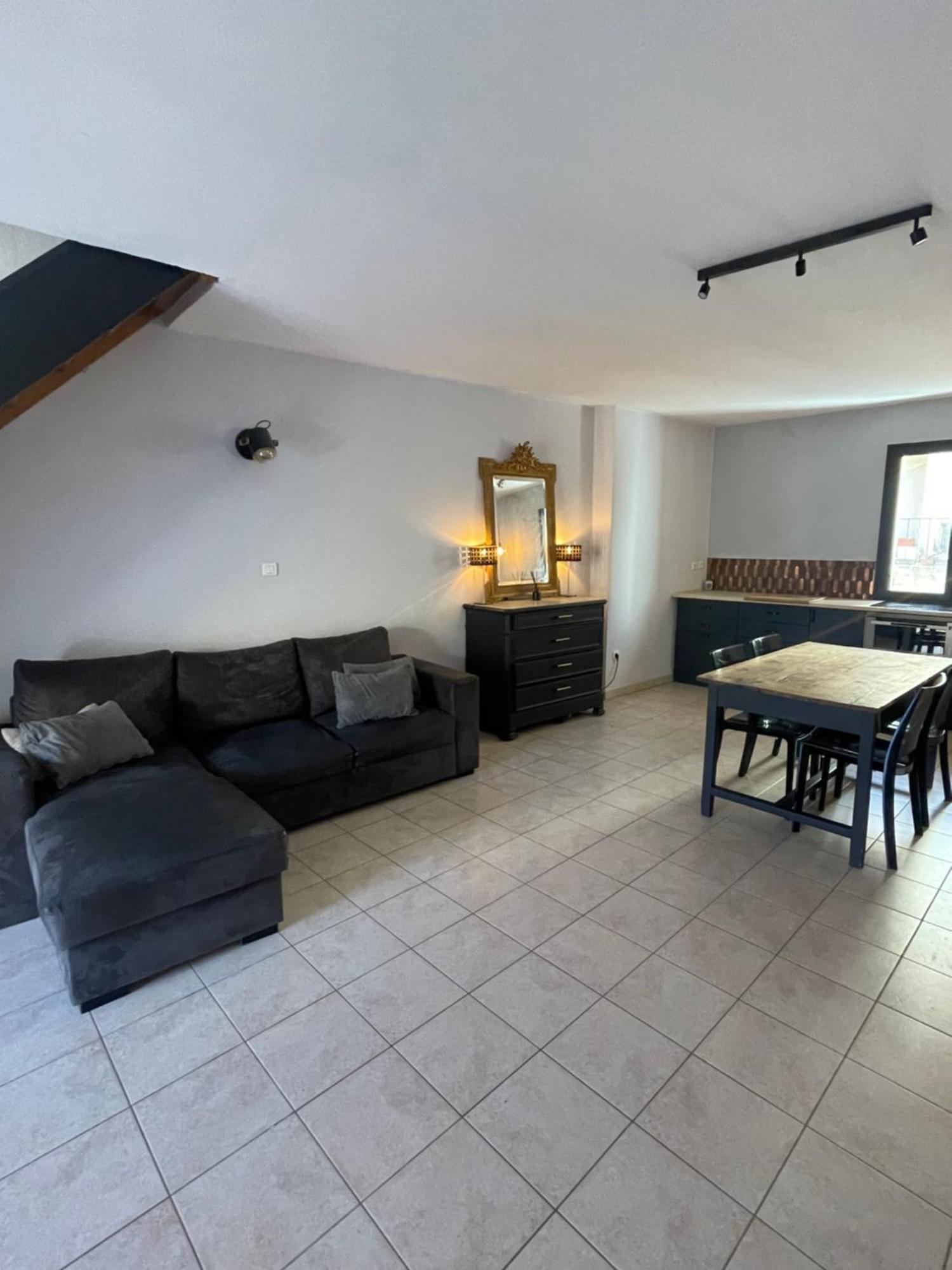 Maison De Village Avec Jacuzzi Et Garage Bédoin Eksteriør billede